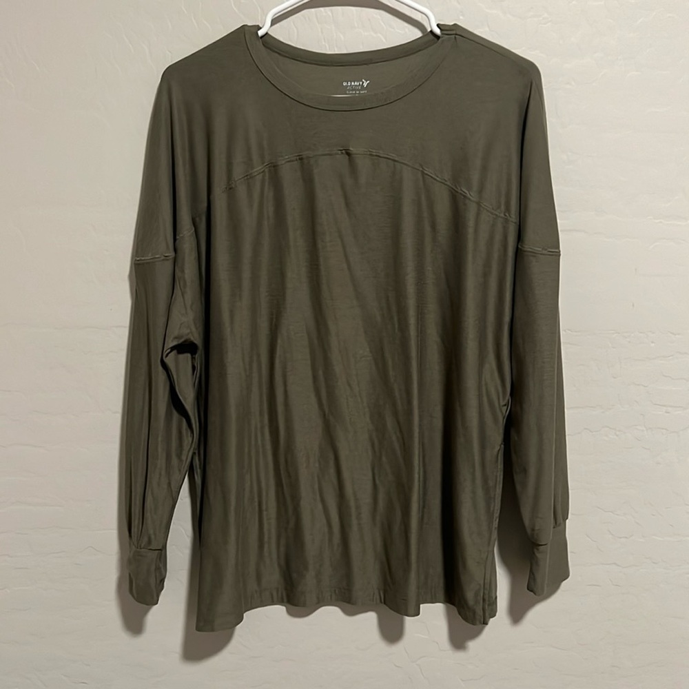 Old Navy Active Long Sleeve